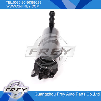 E90 E91 E92 E93 헤드라이트 와셔 노즐 OEM NO.61677179311