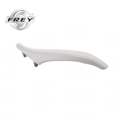 안쪽 차문 손잡이는 bmw 5 시리즈 F18 F10 Frey 자동차 부속을 위한 회색 OEM 51417225855를 떠났습니다